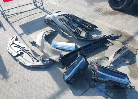 2024 Lexus Gx 550 Overtrail z USA, uszkodzony, nr VIN JTJTBCDX8R5006061